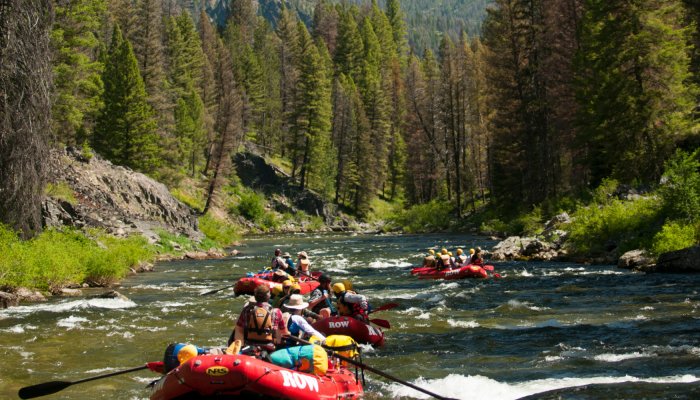 group rafting the middle fork of the salmon river in Idaho